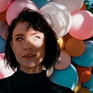 有氣球的女孩