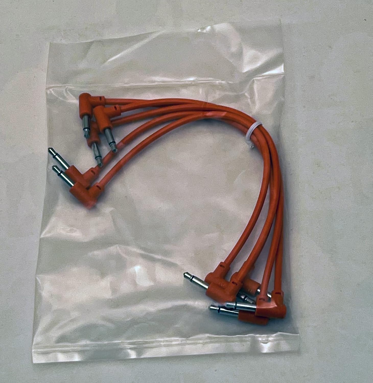 SSMS - Luigis Modular M-PAR Right Angled Eurorack Patch Cables - Package of 5 Orange Cables, 6" (15 cm) Right Angled Design | Easy-To-Grab TS Male Plugs | No-Kink PVC Casing | 28 AWG Copper Wire - Image 2