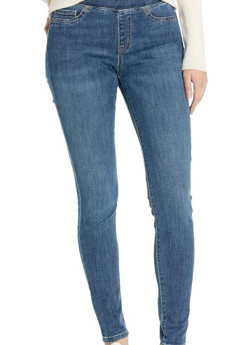 Amazon Essentials Women's Skinny Fit Mid-Rise Stretch Pull-On Jegging with Pockets - Discontinued Colors